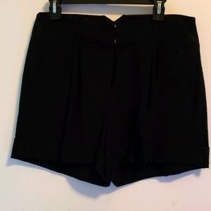 Jennifer Lopez Black Shorts, Size 10